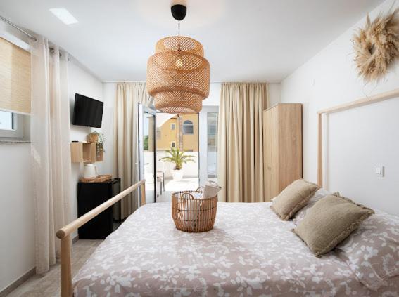 Apartments And Rooms Jakic 메덜린 외부 사진